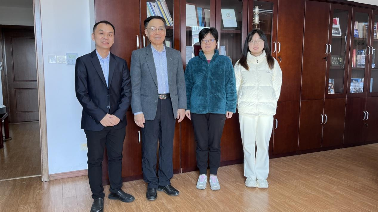 武汉光博会组委会拜访庄松林院士，“中国十大光学产业技术年度评选”正式启动(图1)